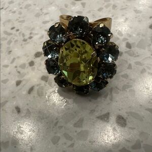 Elegant Gold and Green Gemstone Cocktail Ring